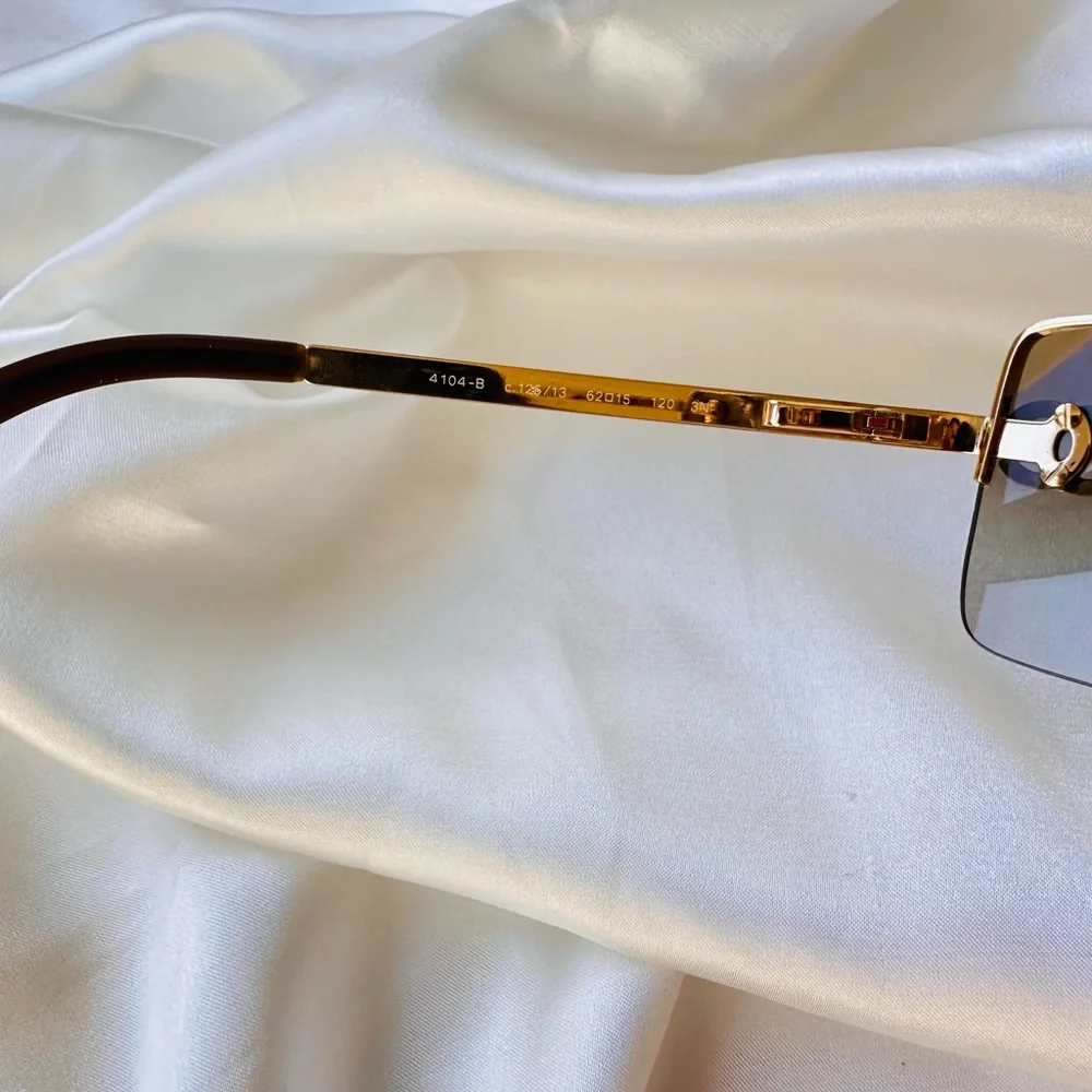 RARE✨Chanel vintage rimless sunglasses.